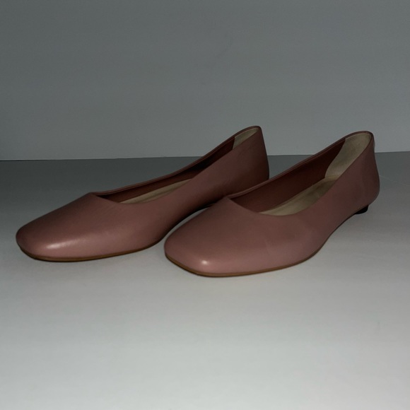 Everlane - The 90’s Flat in Dusty Rose - Picture 7 of 9